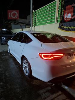 كرايسلر 200